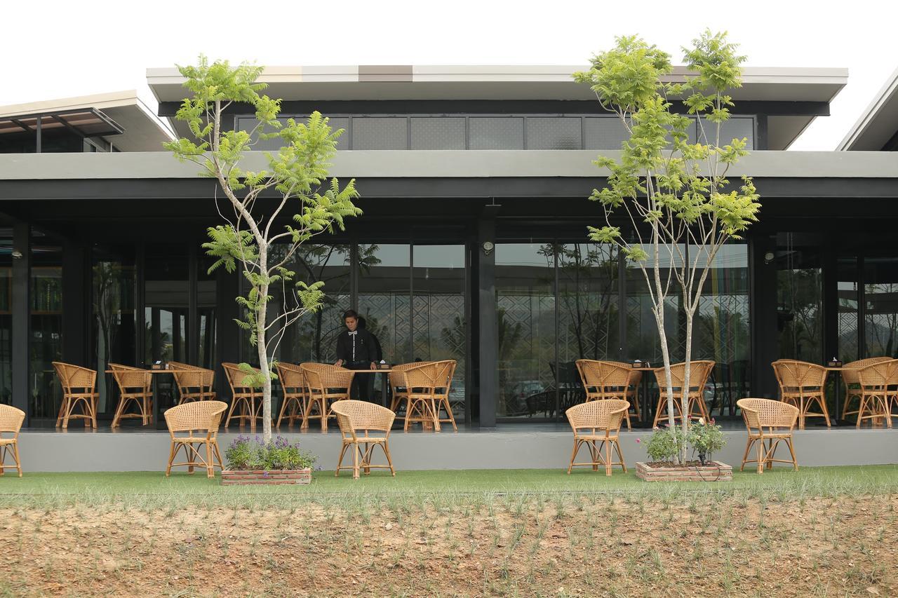 Navela Hotel & Convention Ratchaburi Ngoại thất bức ảnh
