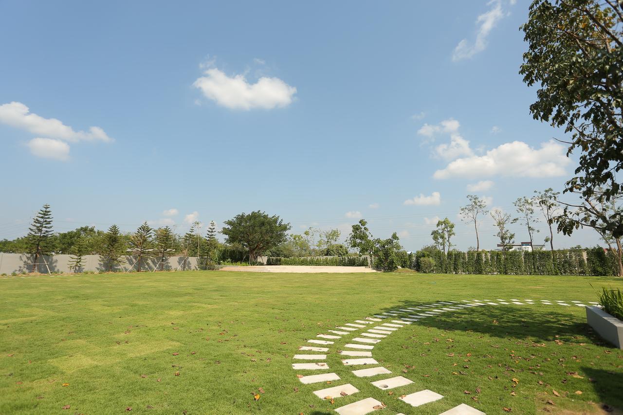 Navela Hotel & Convention Ratchaburi Ngoại thất bức ảnh