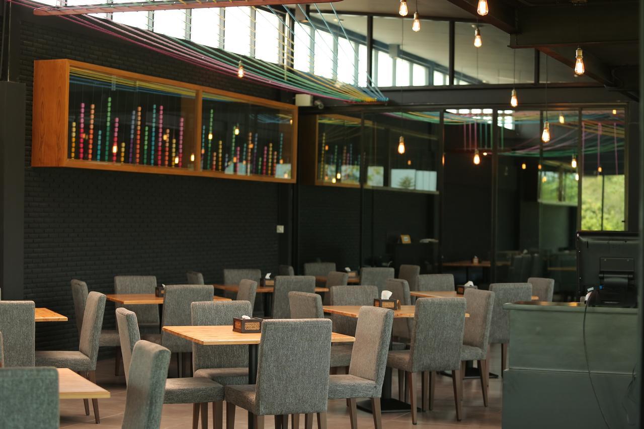 Navela Hotel & Convention Ratchaburi Ngoại thất bức ảnh