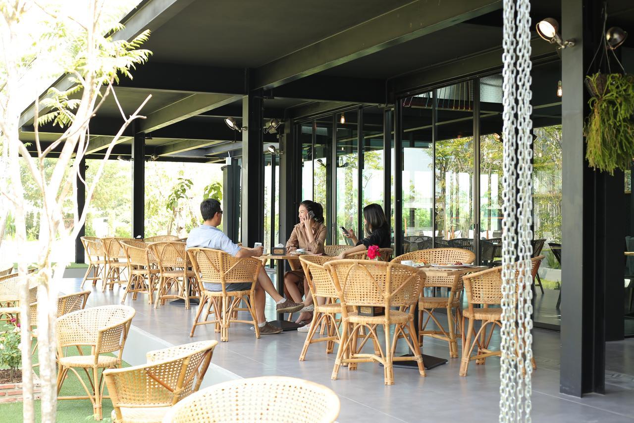 Navela Hotel & Convention Ratchaburi Ngoại thất bức ảnh